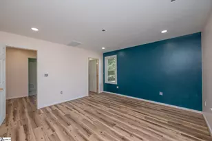 200 Dunwoody Dr, Simpsonville, SC 29681 - Photo 17