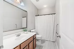 240 Rivers Edge Cir, Simpsonville, SC 29680 - Photo 17