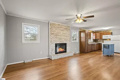 411 Pelzer Highway, Easley, SC 29642 - Photo 9