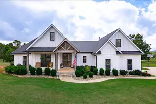 2015 Walhalla Hwy, Pickens, SC 29671 - Photo 1