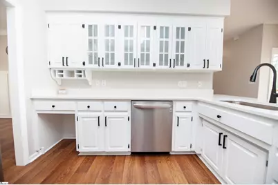 290 Earles Fort Road, Landrum, SC 29356 - Photo 9