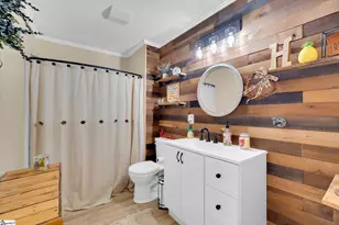 205 Meadow Ridge Rd, Easley, SC 29642 - Photo 19