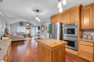 205 Meadow Ridge Rd, Easley, SC 29642 - Photo 11