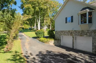 408 W Peninsula Dr, Laurens, SC 29360 - Photo 5