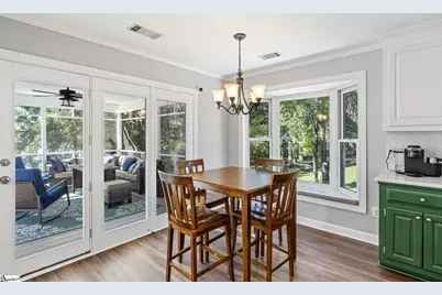 408 W Peninsula Drive, Laurens, SC 29360 - Photo 13