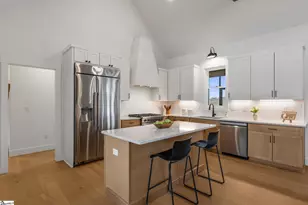 162 Meadow Park Dr, Easley, SC 29640 - Photo 23