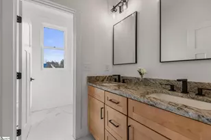 162 Meadow Park Dr, Easley, SC 29640 - Photo 11