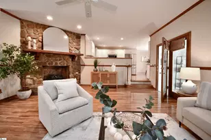 201 Buckingham Rd, Easley, SC 29640 - Photo 5