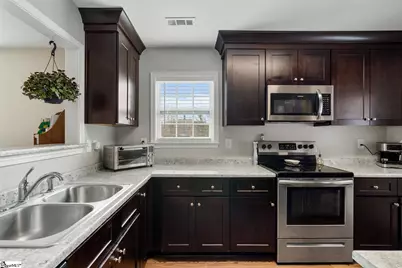 104 Royalview Drive, Anderson, SC 29624 - Photo 9