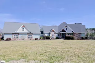 1536 Stewart Dairy Rd, Gray Court, SC 29645 - Photo 5