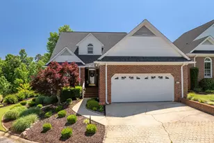 310 Greenview Cir, Greenville, SC 29609 - Photo 3