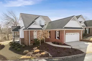 310 Greenview Cir, Greenville, SC 29609 - Photo 1