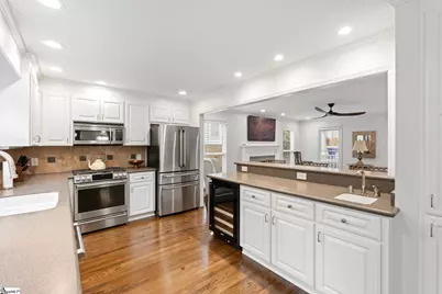 32 Oak Crest Court, Greenville, SC 29605 - Photo 17