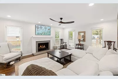 32 Oak Crest Court, Greenville, SC 29605 - Photo 11