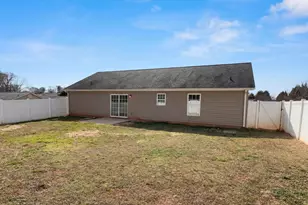 207 Heatherbrook Dr, Lyman, SC 29365 - Photo 5