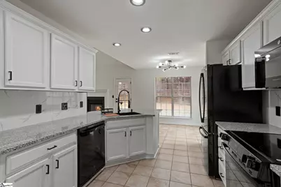 205 Brandt Drive, Travelers Rest, SC 29690 - Photo 5