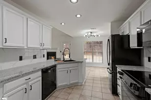 205 Brandt Dr, Travelers Rest, SC 29690 - Photo 5