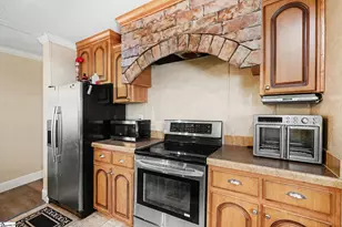 1004 Chapman Rd, Belton, SC 29627 - Photo 7