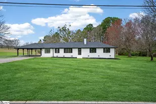 409 Mountainview Rd, Boiling Springs, SC 29316 - Photo 45