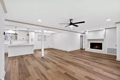 409 Mountainview Road, Boiling Springs, SC 29316 - Photo 15