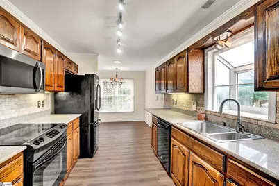 99 Forest Lake Drive, Simpsonville, SC 29681 - Photo 15