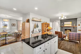 311 Birchwood Ln, Mauldin, SC 29662 - Photo 9