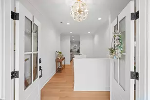 126 Briar Park Dr, Greer, SC 29651 - Photo 5