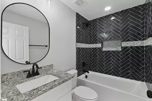 203 Montgomery St, Laurens, SC 29360 - Photo 23