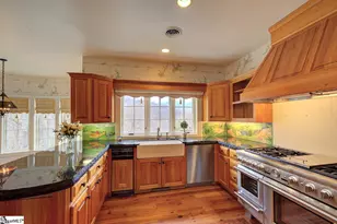 21 Eagle Rock Rd, Landrum, SC 29356 - Photo 11