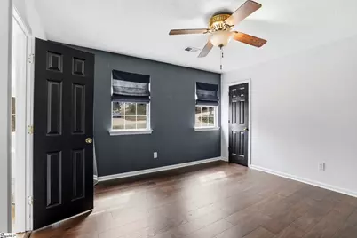 1301 Winding Way, Taylors, SC 29687 - Photo 17