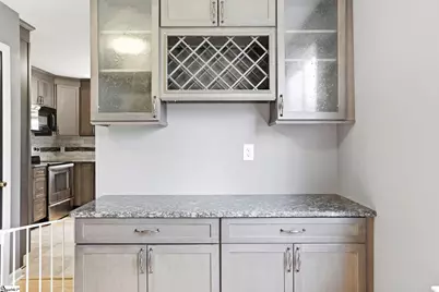 1301 Winding Way, Taylors, SC 29687 - Photo 9