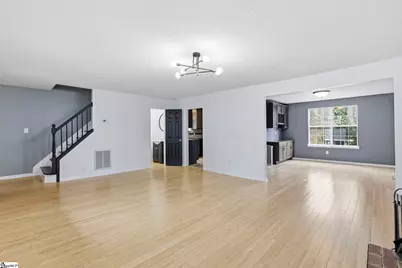 1301 Winding Way, Taylors, SC 29687 - Photo 5