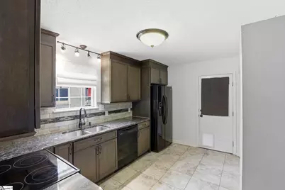 1301 Winding Way, Taylors, SC 29687 - Photo 11