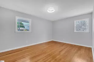 207-B James St, Spartanburg, SC 29301 - Photo 9