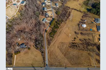 2454 Locust Hill Road, Taylors, SC 29687 - Photo 7