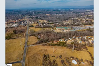 2454 Locust Hill Road, Taylors, SC 29687 - Photo 15