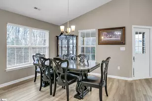 605 Fountain Brook Ln, Fountain Inn, SC 29644 - Photo 11