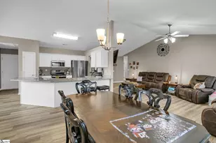 605 Fountain Brook Ln, Fountain Inn, SC 29644 - Photo 13