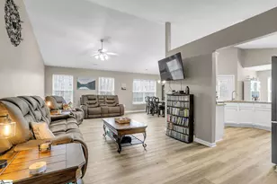 605 Fountain Brook Ln, Fountain Inn, SC 29644 - Photo 7