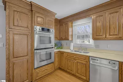 19 Arlene Drive, Greenville, SC 29617 - Photo 11