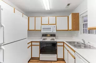 116 Brushy Hollow Ln, Greer, SC 29650 - Photo 9