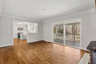 107 Brandon St, Union, SC 29379 - Photo 9