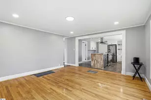 114 N Moore St, Duncan, SC 29334 - Photo 3