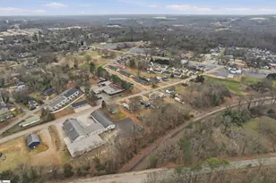 114 N Moore St, Duncan, SC 29334 - Photo 39