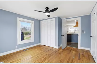 114 N Moore Street, Duncan, SC 29334 - Photo 11