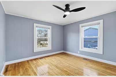 114 N Moore Street, Duncan, SC 29334 - Photo 9