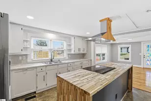 114 N Moore St, Duncan, SC 29334 - Photo 7