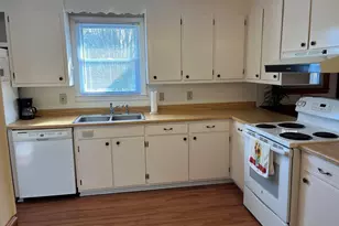 11 Gabriel Dr, Greenville, SC 29611 - Photo 7