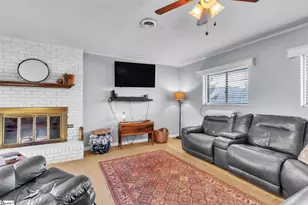 139 Louise Dr, Pendleton, SC 29670 - Photo 3