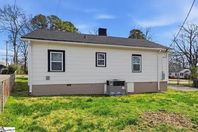 208B Collins Avenue, Spartanburg, SC 29306 - Photo 29